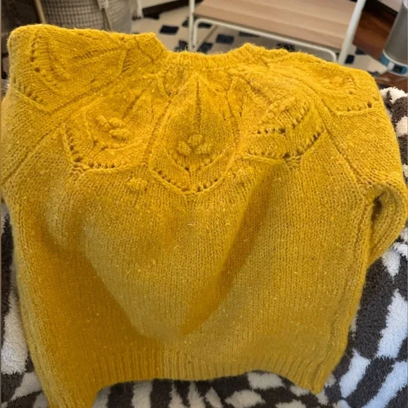 NWT Mayoral mustard texture sweater
Size 5 110cm - Picture 6 of 10